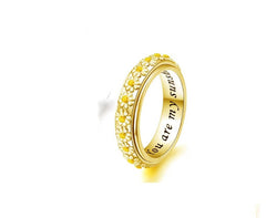 Dual-Tone Daisy Spin Ring