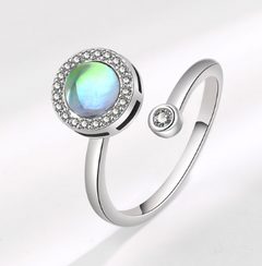 Chic Swivel Ring for Modern Women