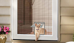 Pet Door with Scratch-Resistant Design